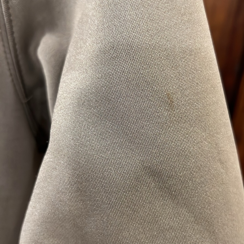 Aftco Pullover - image 6